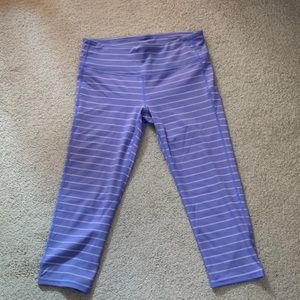 Athleta capris leggings,good used condition, purple stripped
